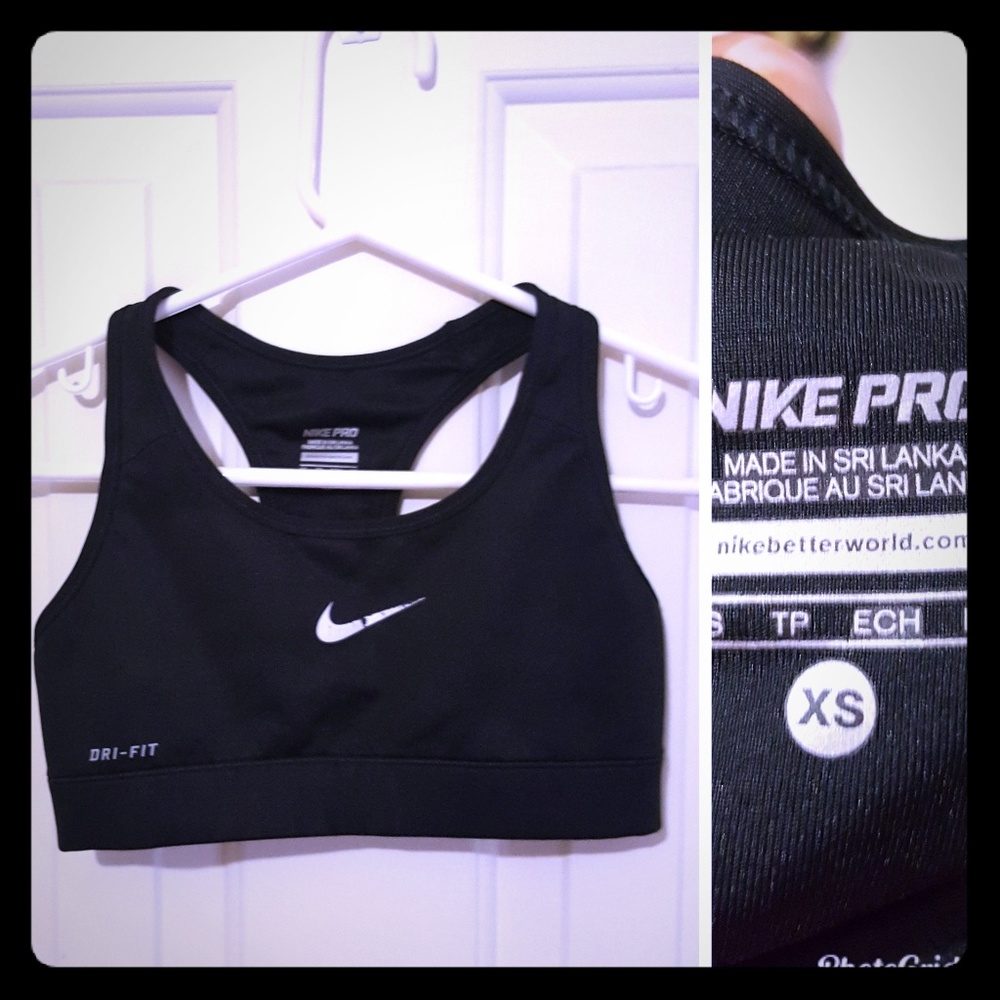 Nike pro sports bra